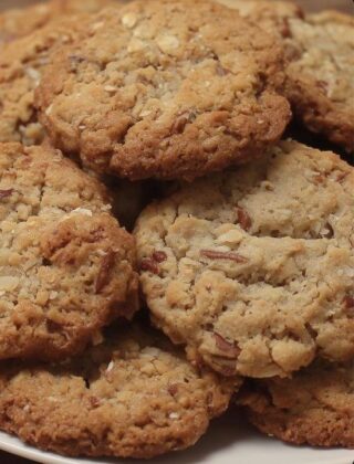 grandma helen’s oatmeal cookies