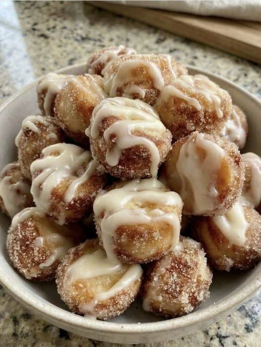 Cinnamon Sugar Bite-Size Biscuits