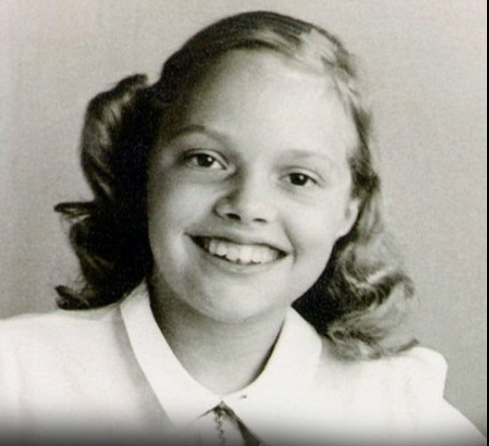 The Smiling Girl in the Photo — The Chilling Story Behind Aileen Wuornos