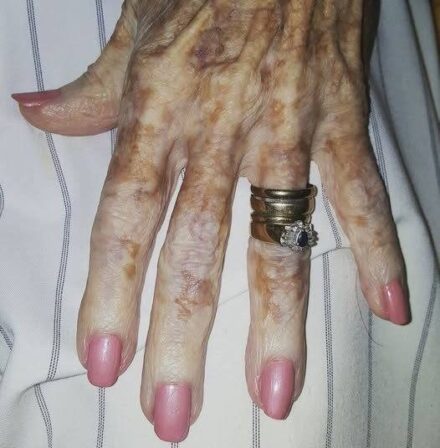 A nurse discovered the real truth about beauty in a nursing home